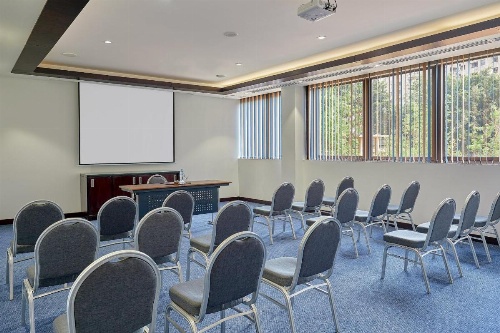 Holiday Inn Cairo Maadi image 4
